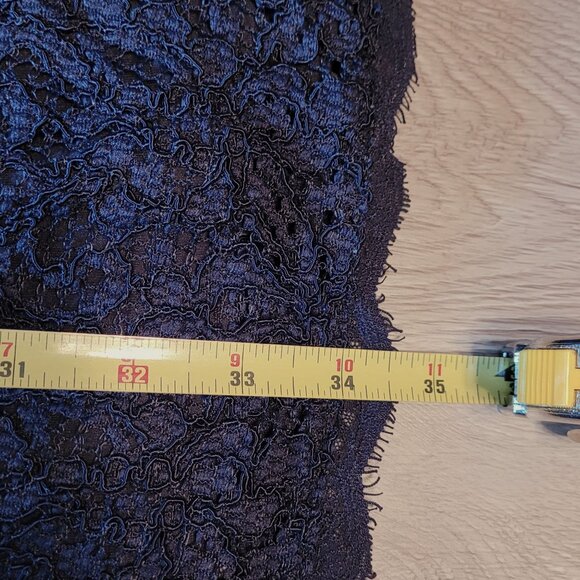 Adrianna Papell Floral Lace Sheath Dress Sz 4 Navy Ethereal Coquette Feminine - Picture 10 of 10